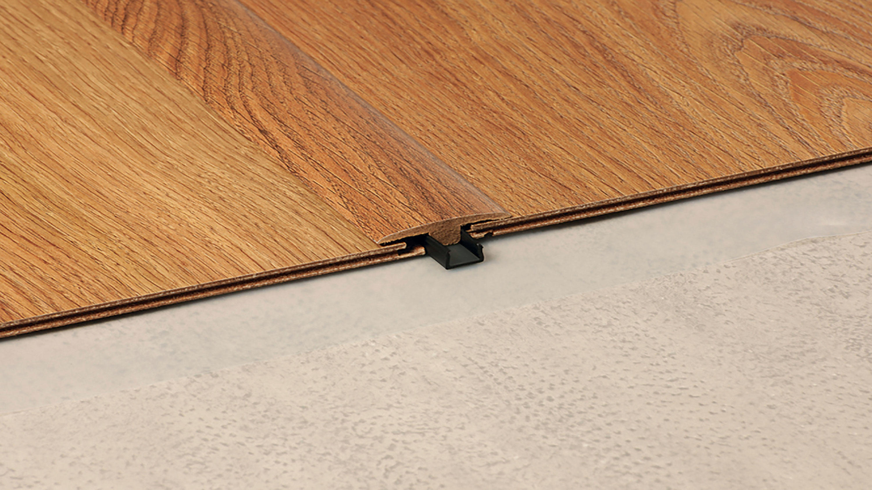 Laminate Flooring Transition Strips To Match Your Floor Tarkett