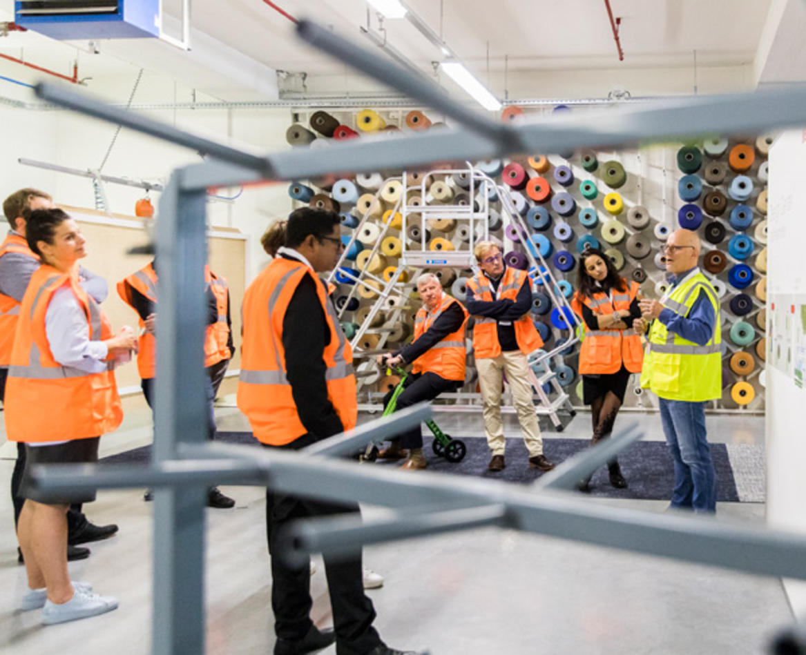 Ontdek de Wereld van Tarkett en bezoek onze showrooms, fabriek en designcenter