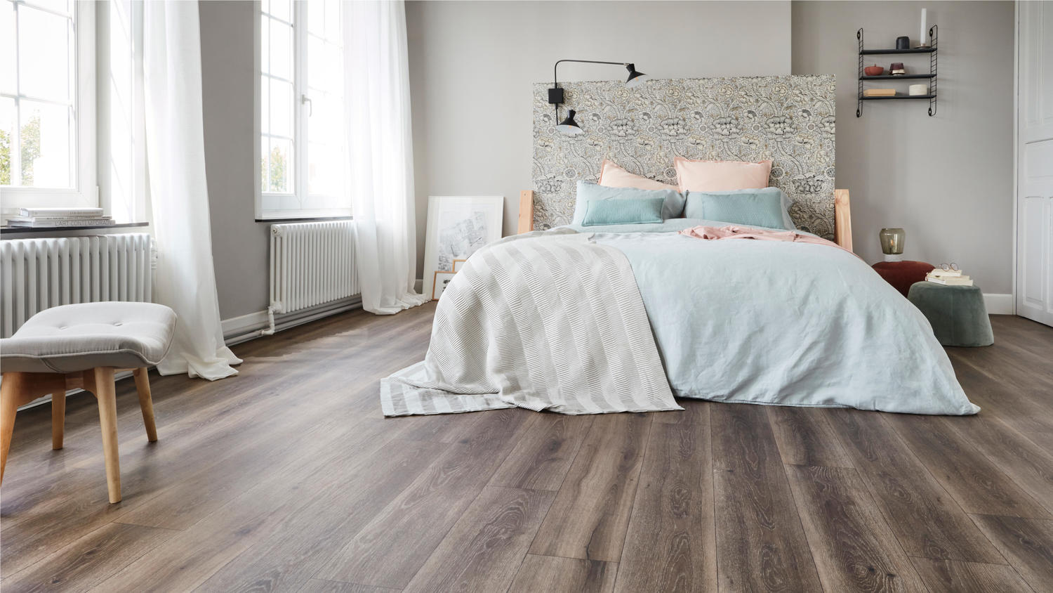 Choosing vinyl flooring for bedroom - Tarkett |