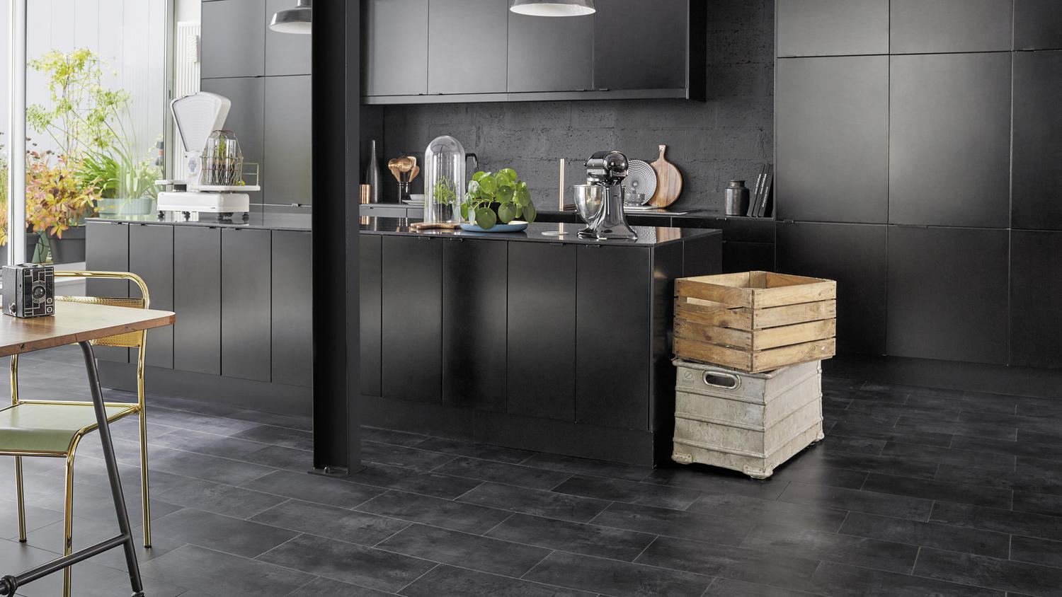 The Pros & Cons Of Ceramic Flooring For Your Kitchen 