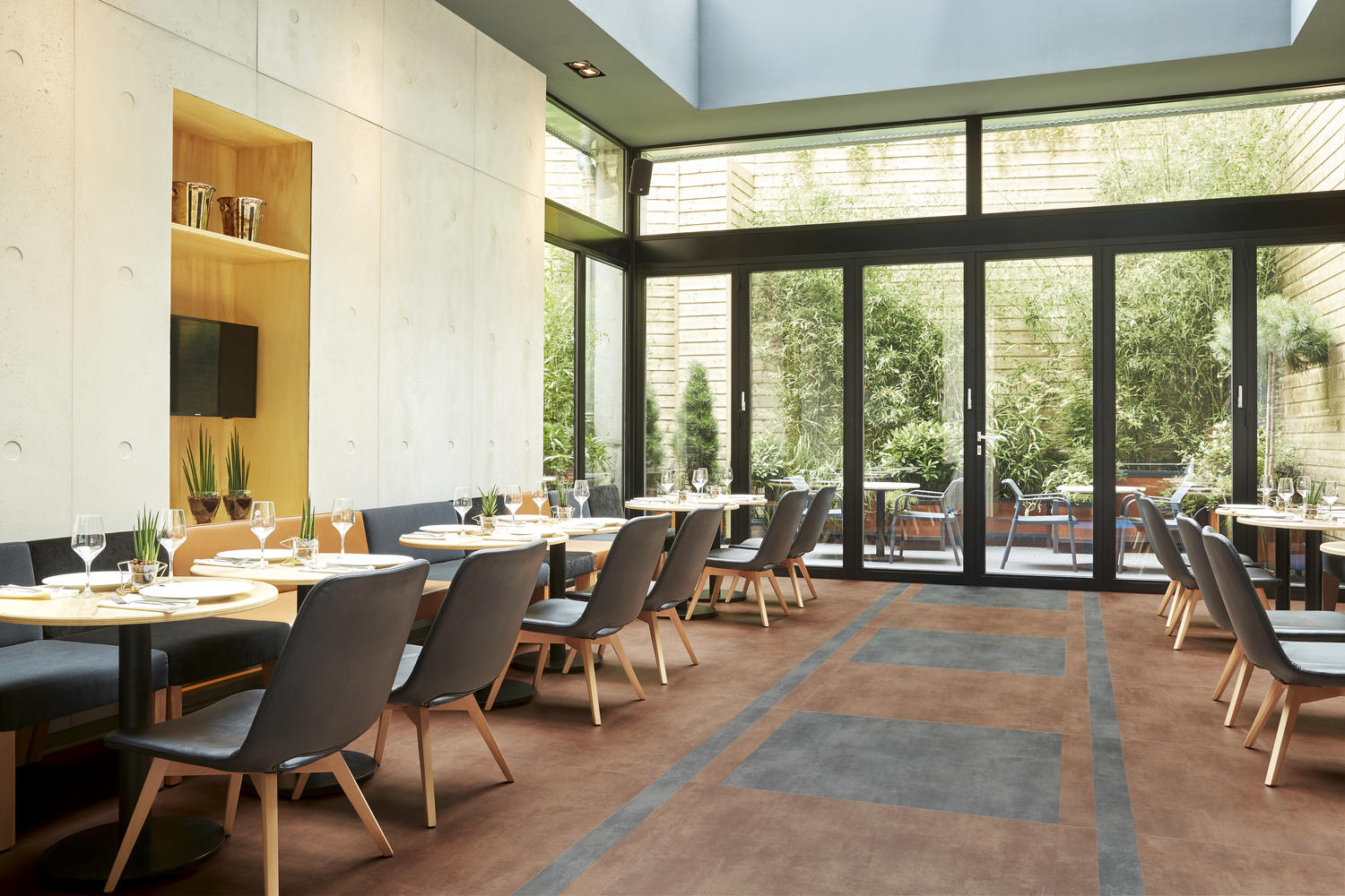 Luxury Vinyl Tiles: vinyltegels voor commercieel gebruik