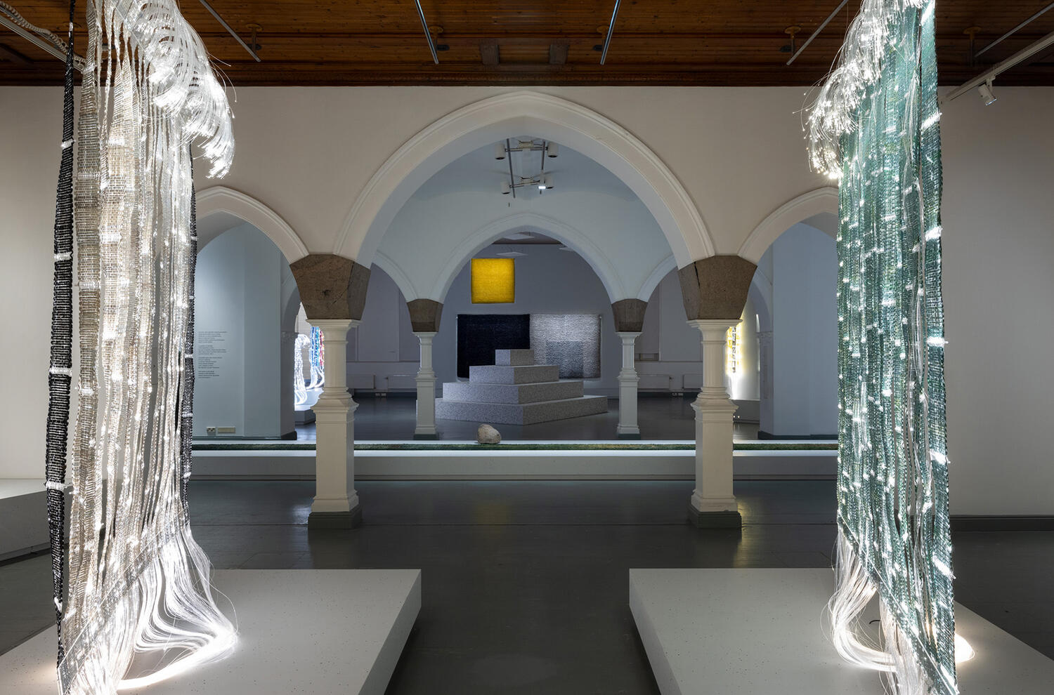 Sisäluontoa iQ Surfacen kehystämänä