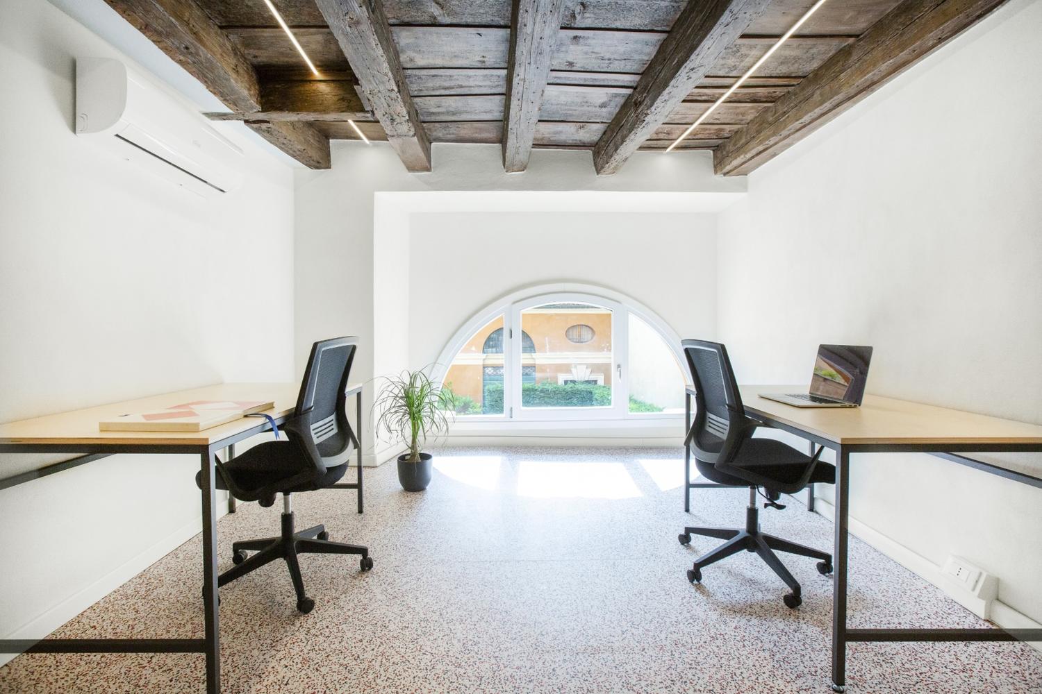 Mezzanine Coworking
