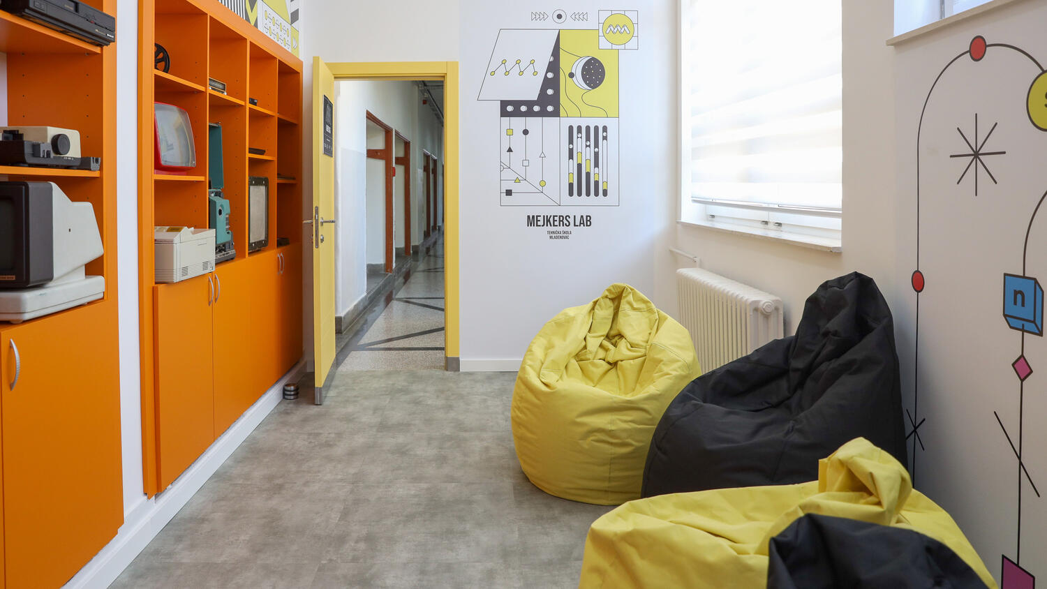 Makers Lab classroom – Technical School in Mladenovac | Tarkett