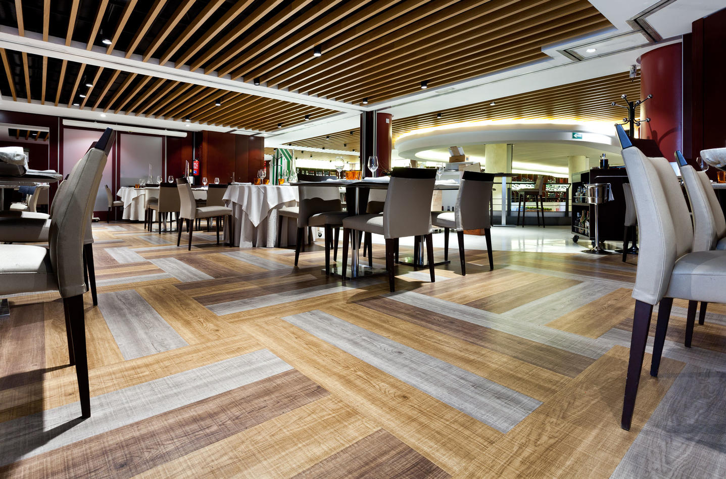 Restaurante Lavinia con LVT