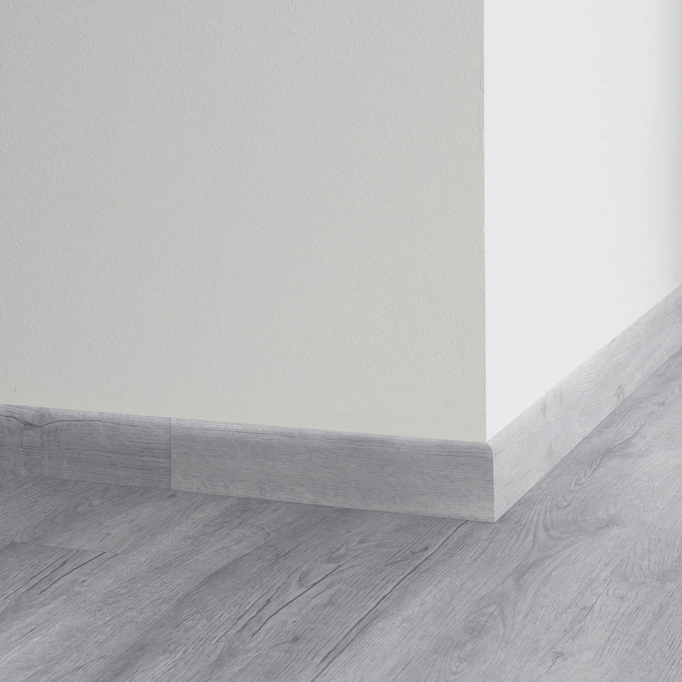 Cosy Oak GREY Decorative Set-on skirtings for LVT Finishing