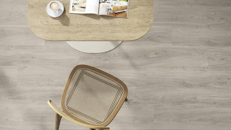 Klick Vinyl Grau – Zeitlose Eleganz für moderne Wohnräume