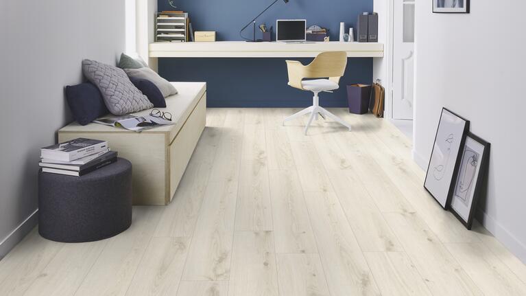 Klick Vinyl Weiß – Maximale Helligkeit und skandinavisches Design