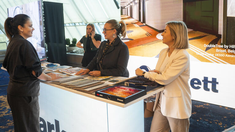 Tarkett kao jedan od premium sponzora BuildUp konferencije 2025 koju je organizovao portal Gradnja!