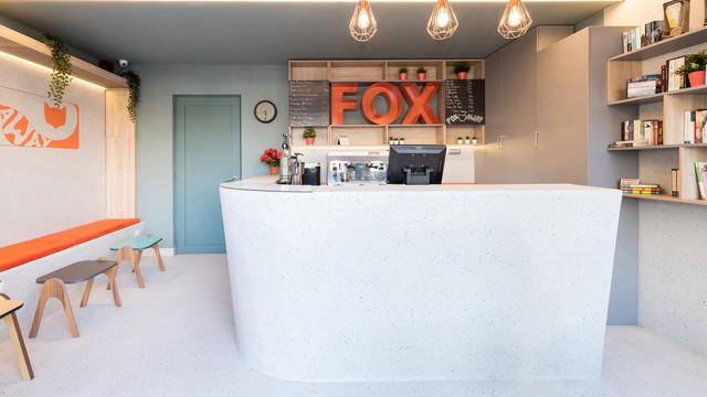 Kohi Coffe Shop - FOX AWAY café  