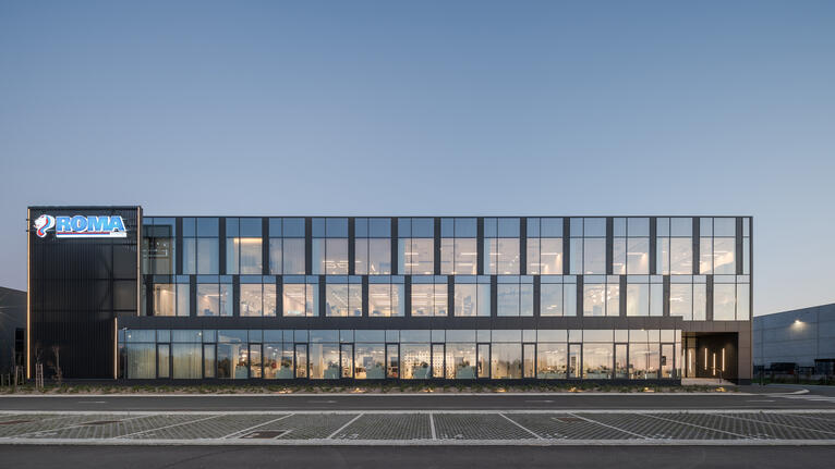 Poslovni prostor, Roma Company 