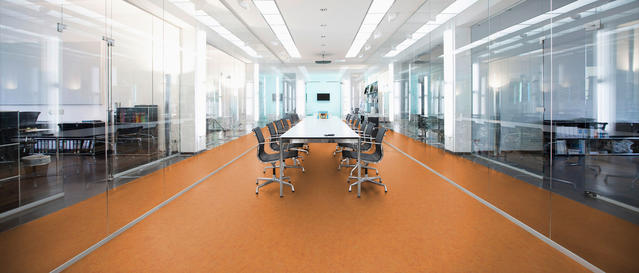 Conference & meeting rooms