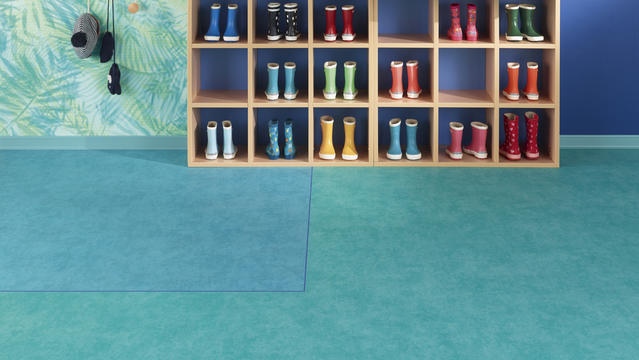 Essential heterogeneous vinyl flooring collection in acoustic and compact versions