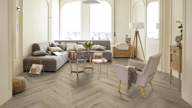 Delicate Oak WARM GREY