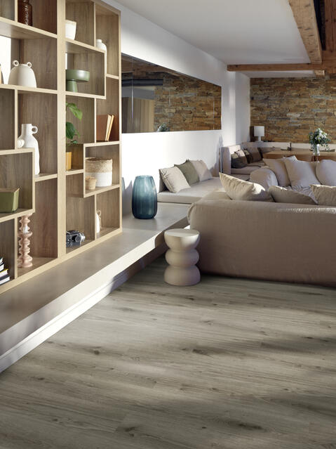 Delicate Oak CLAY